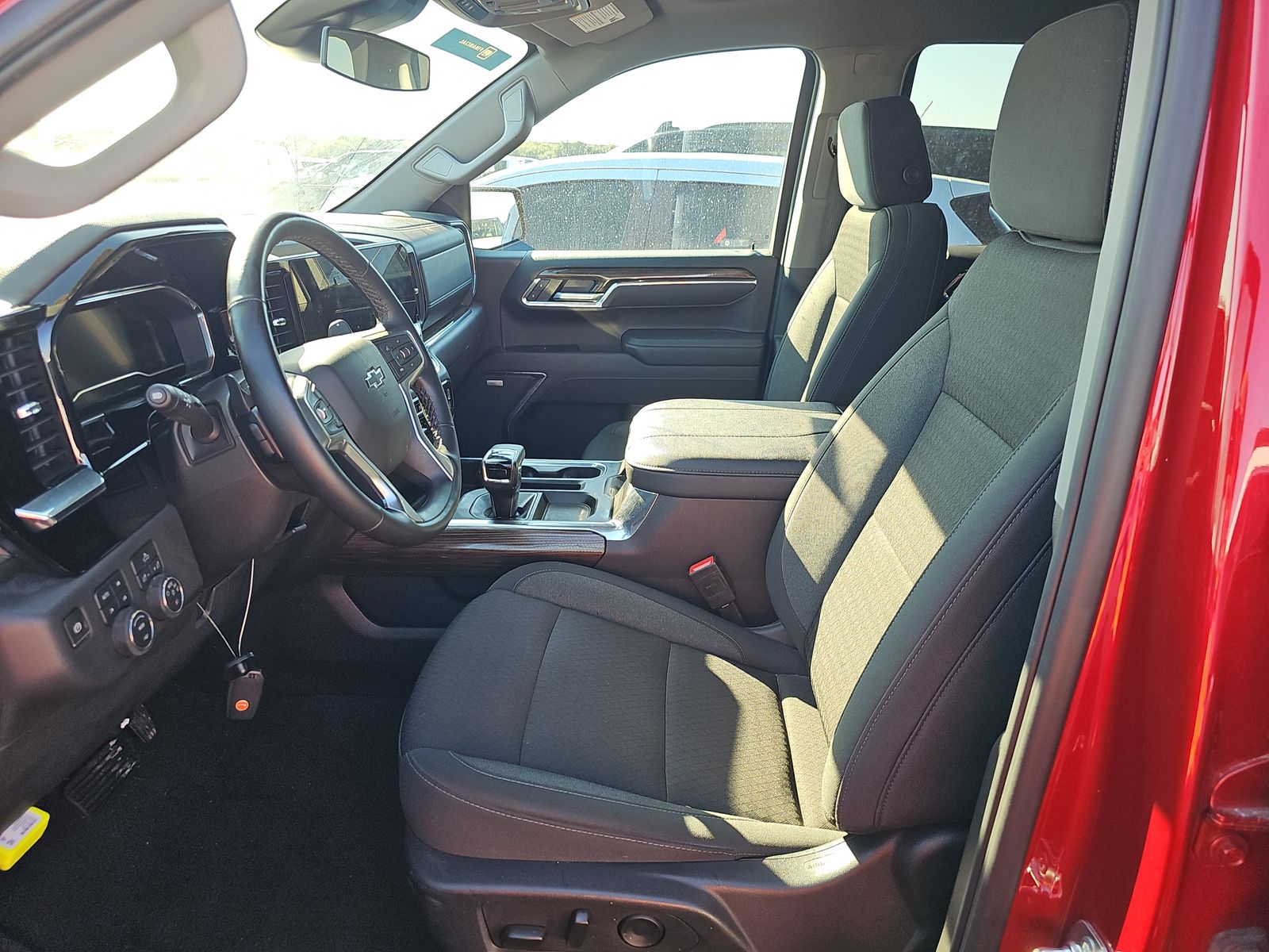 2025 Chevrolet Silverado 1500 LT Trail Boss AWD