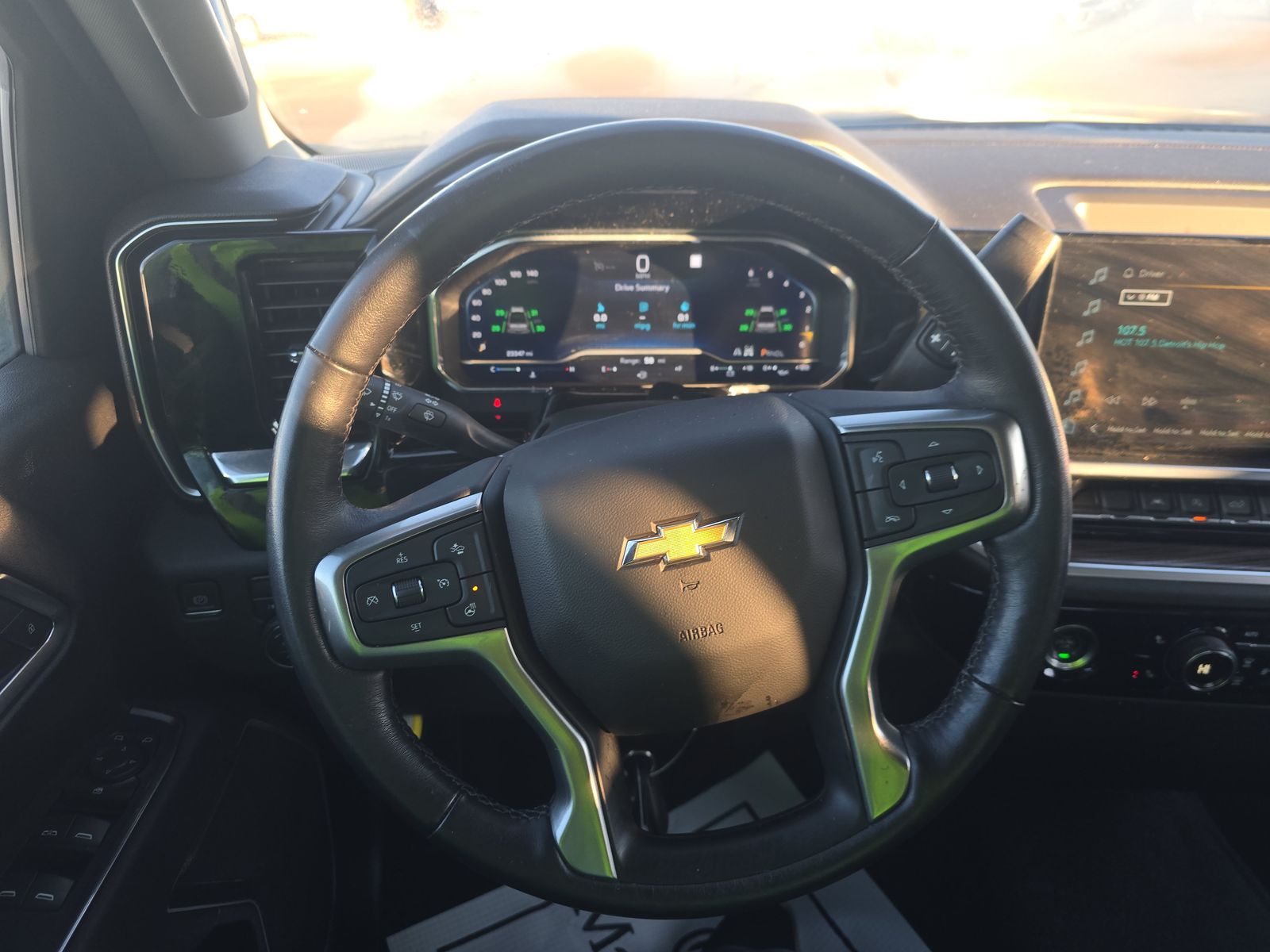 2022 Chevrolet Silverado 1500 LT AWD