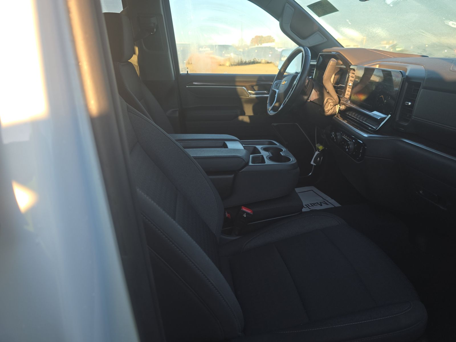 2022 Chevrolet Silverado 1500 LT AWD