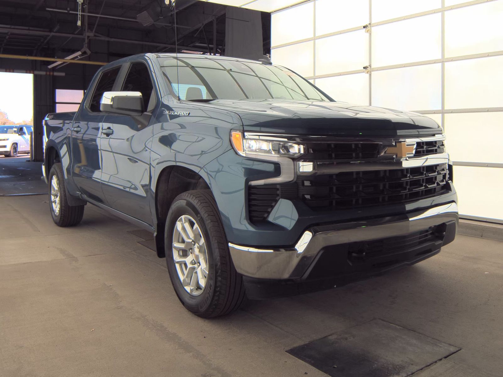 2024 Chevrolet Silverado 1500 LT AWD