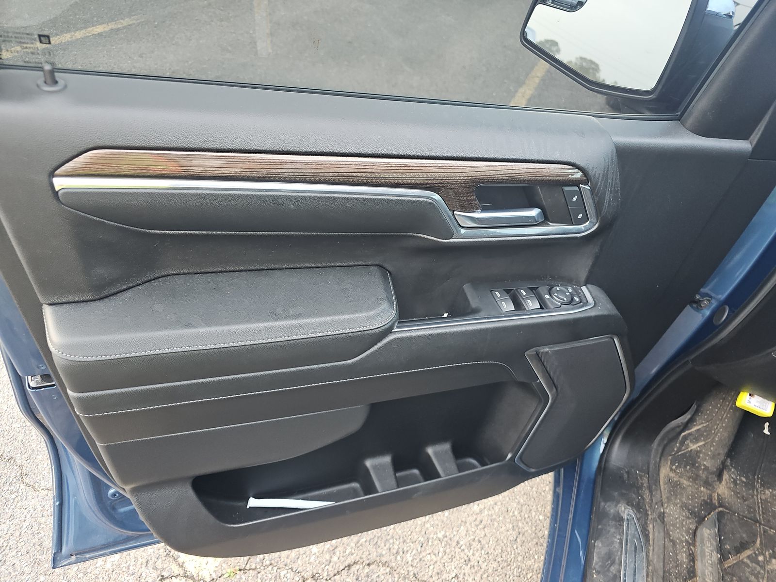 2024 Chevrolet Silverado 1500 LT AWD