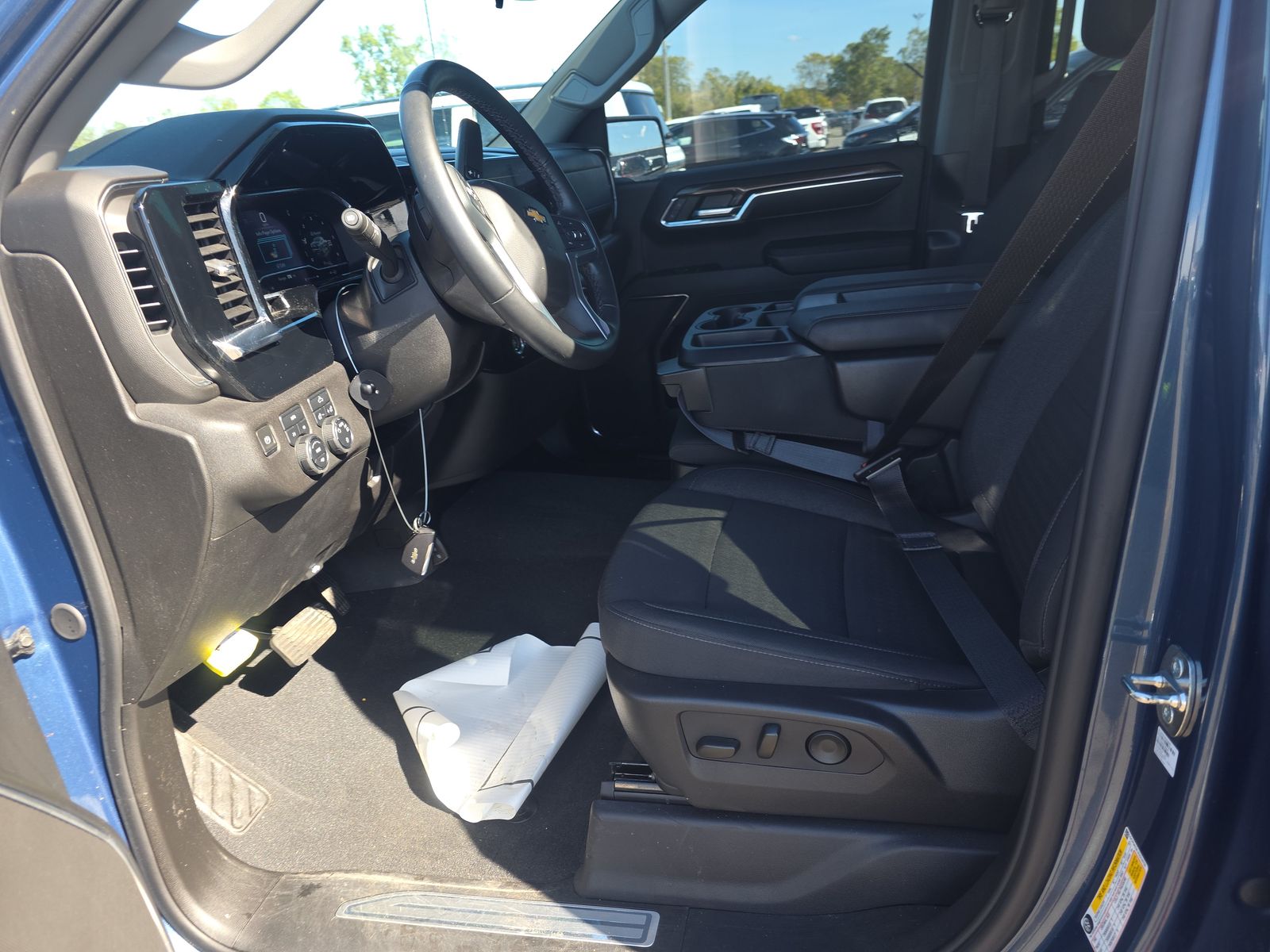 2024 Chevrolet Silverado 1500 LT AWD