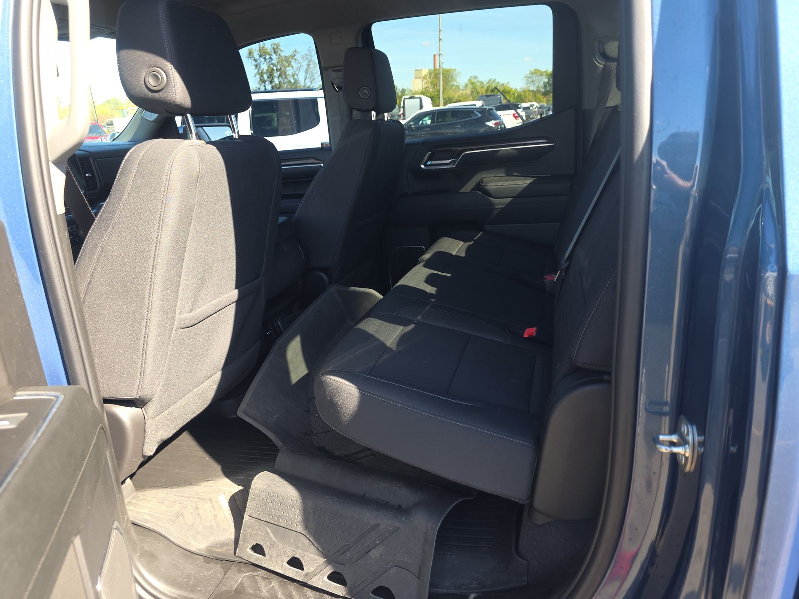 2024 Chevrolet Silverado 1500 LT AWD