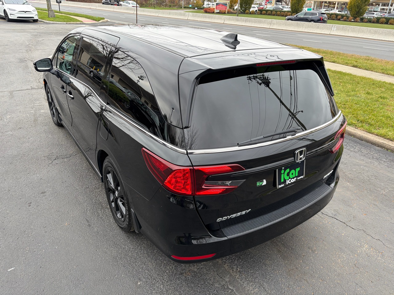 2023 Honda Odyssey Sport FWD