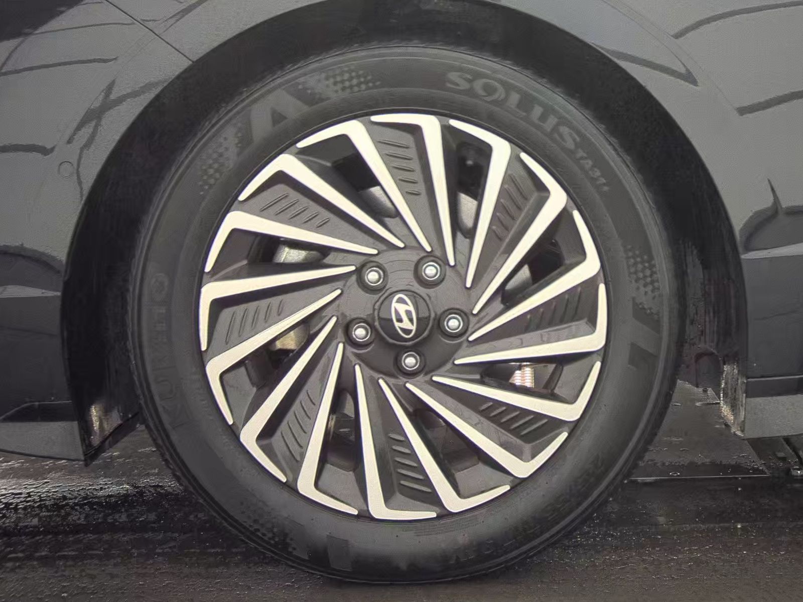 2024 Hyundai Sonata Hybrid Limited FWD