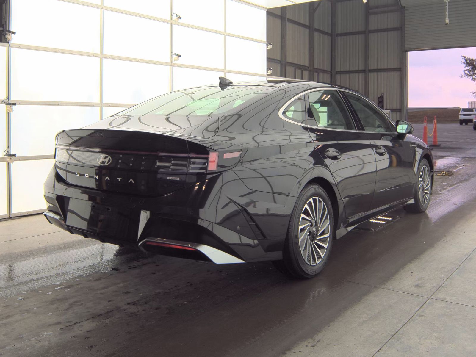 2024 Hyundai Sonata Hybrid Limited FWD