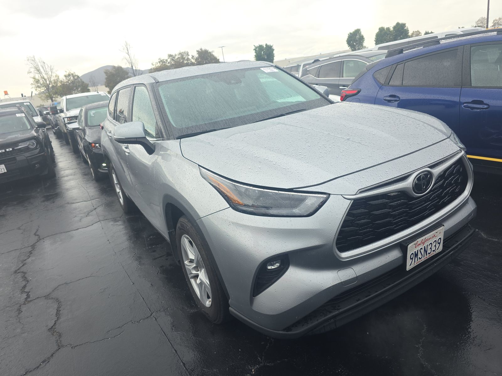 2024 Toyota Highlander LE AWD