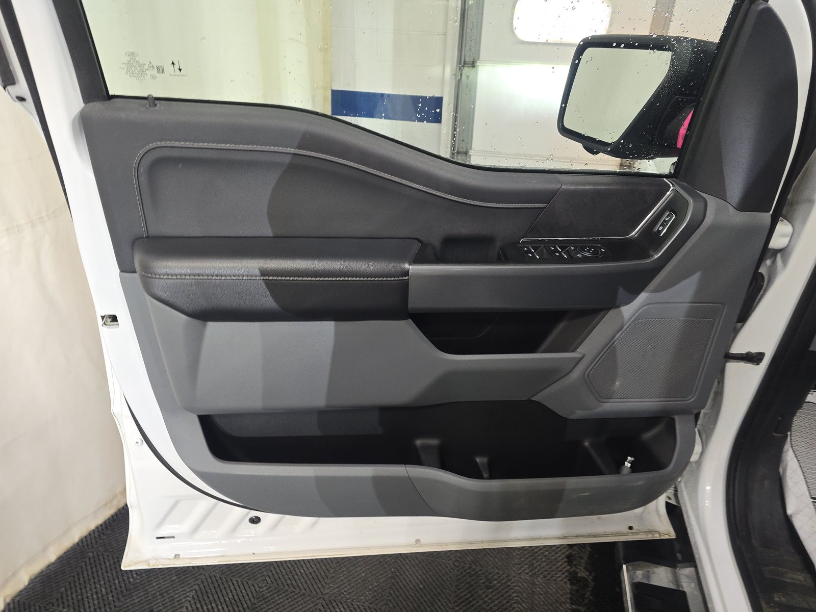 2024 Ford F-150 XLT AWD