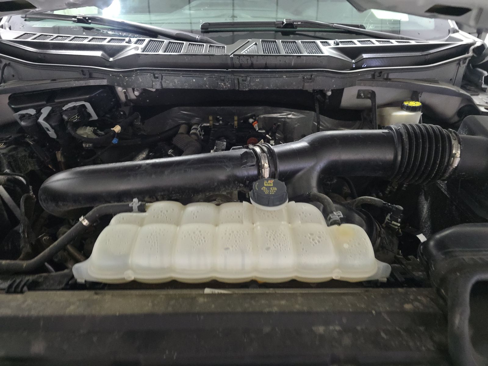 2024 Ford F-150 XLT AWD