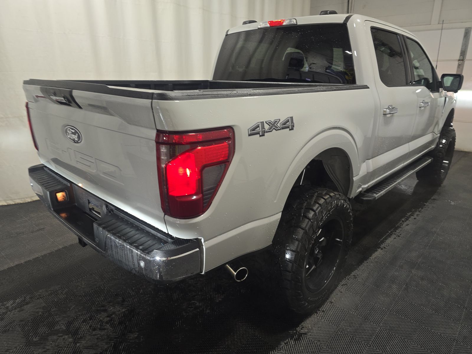 2024 Ford F-150 XLT AWD