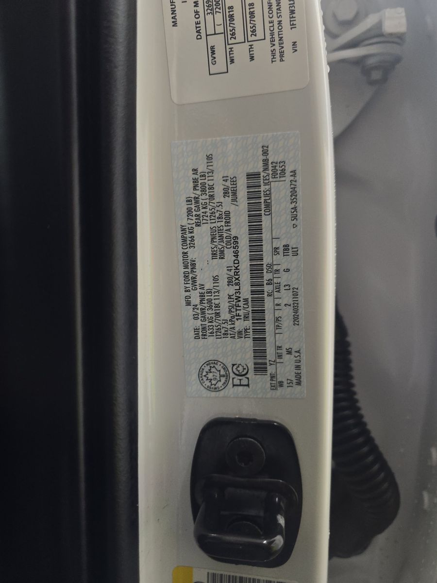 2024 Ford F-150 XLT AWD