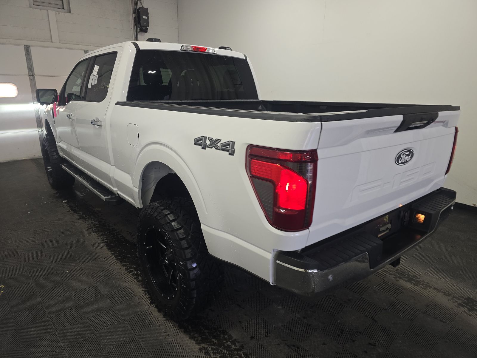 2024 Ford F-150 XLT AWD