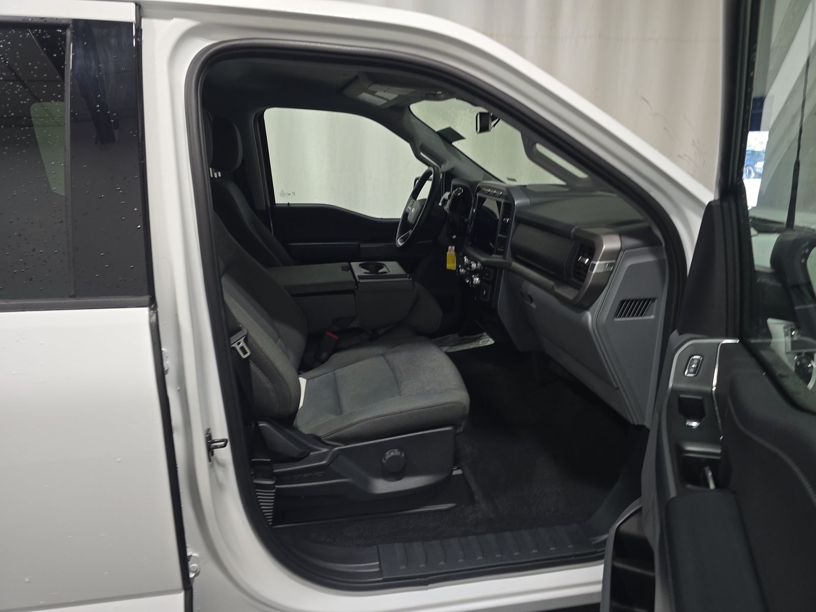 2024 Ford F-150 XLT AWD