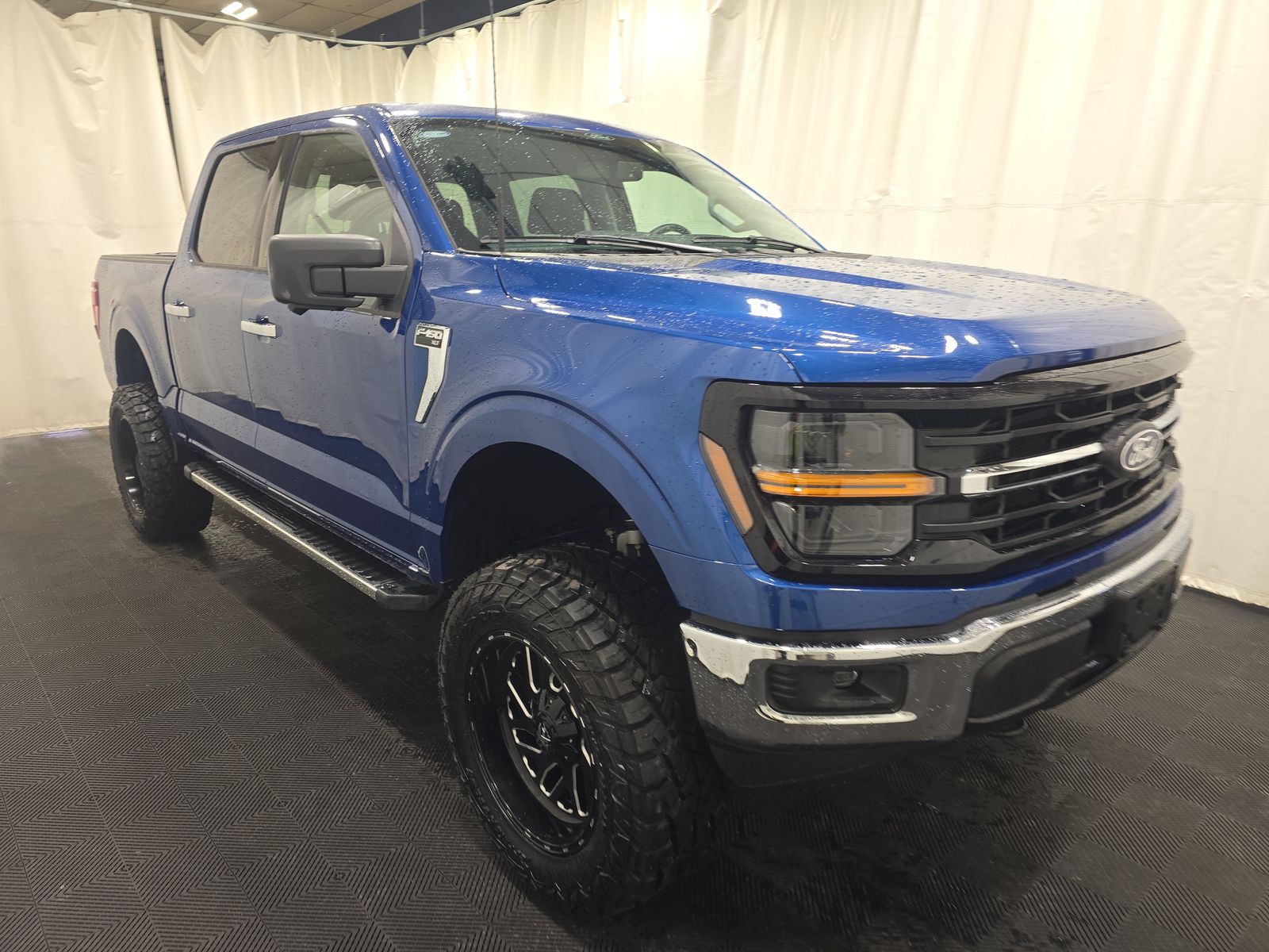 2024 Ford F-150 XLT AWD