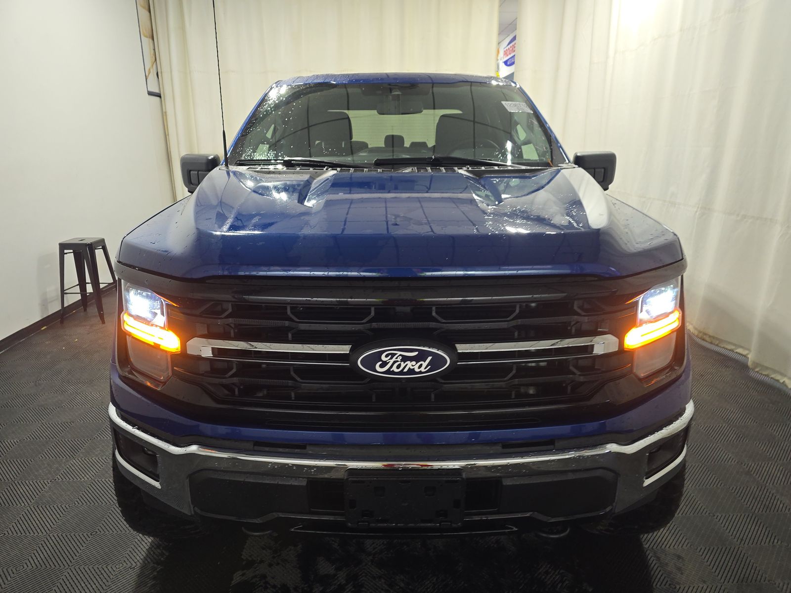 2024 Ford F-150 XLT AWD