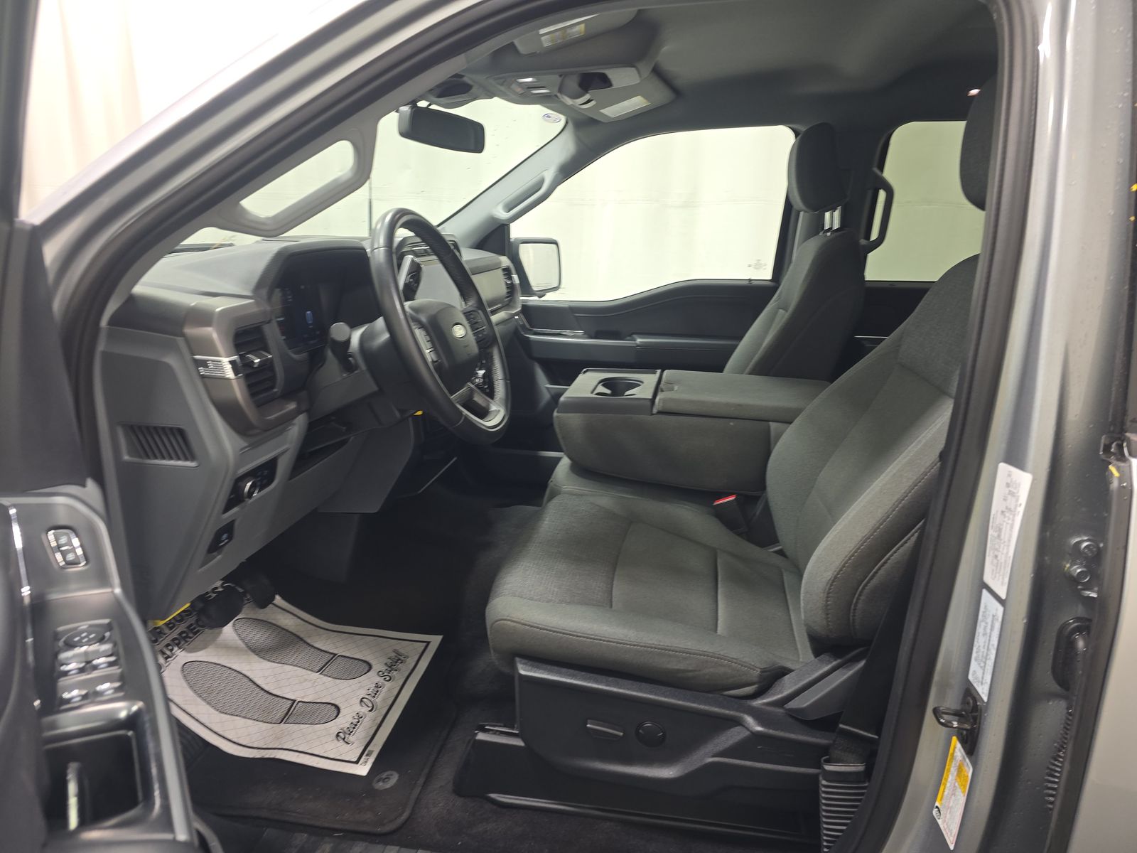 2024 Ford F-150 XLT AWD