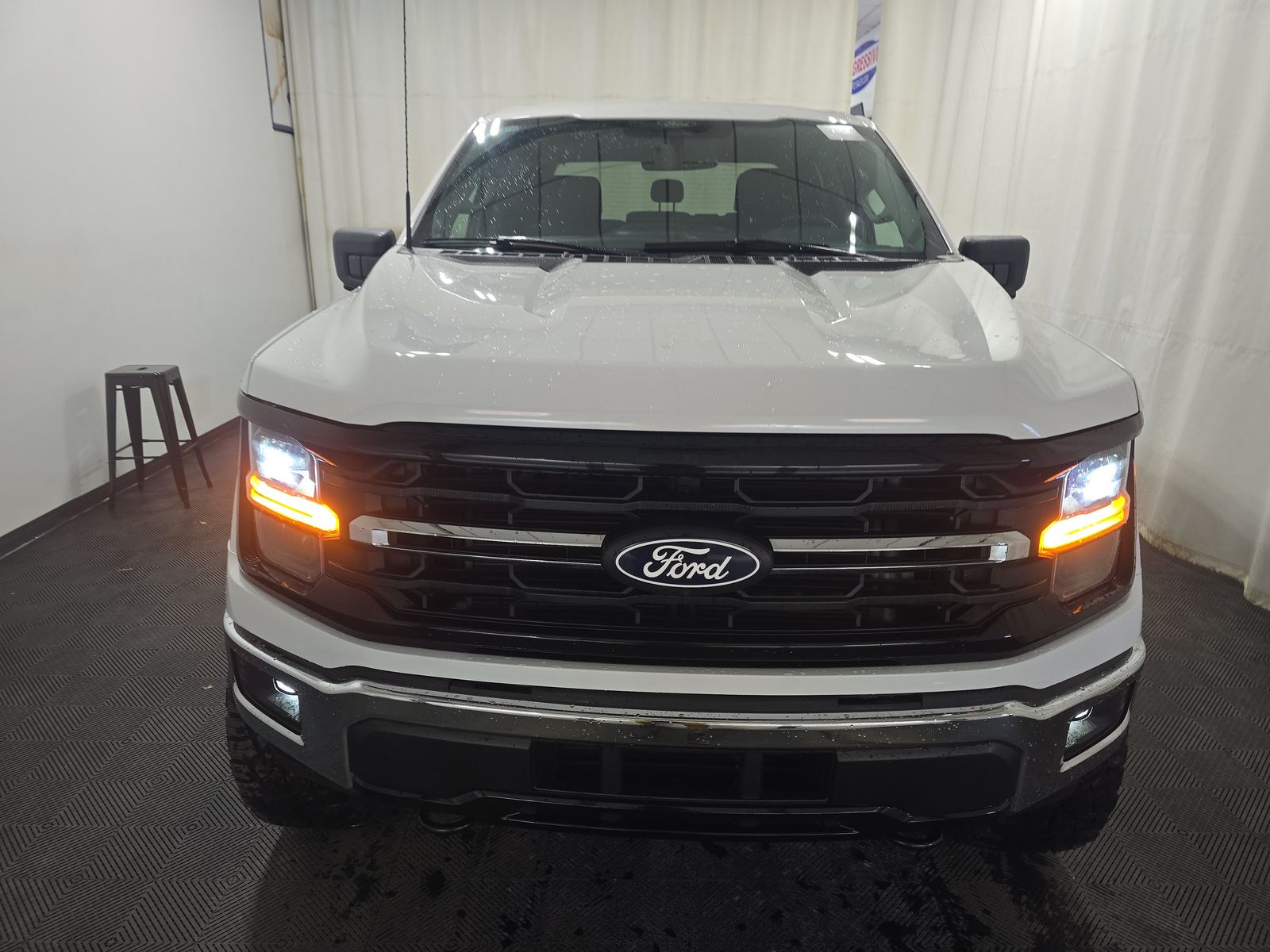 2024 Ford F-150 XLT AWD