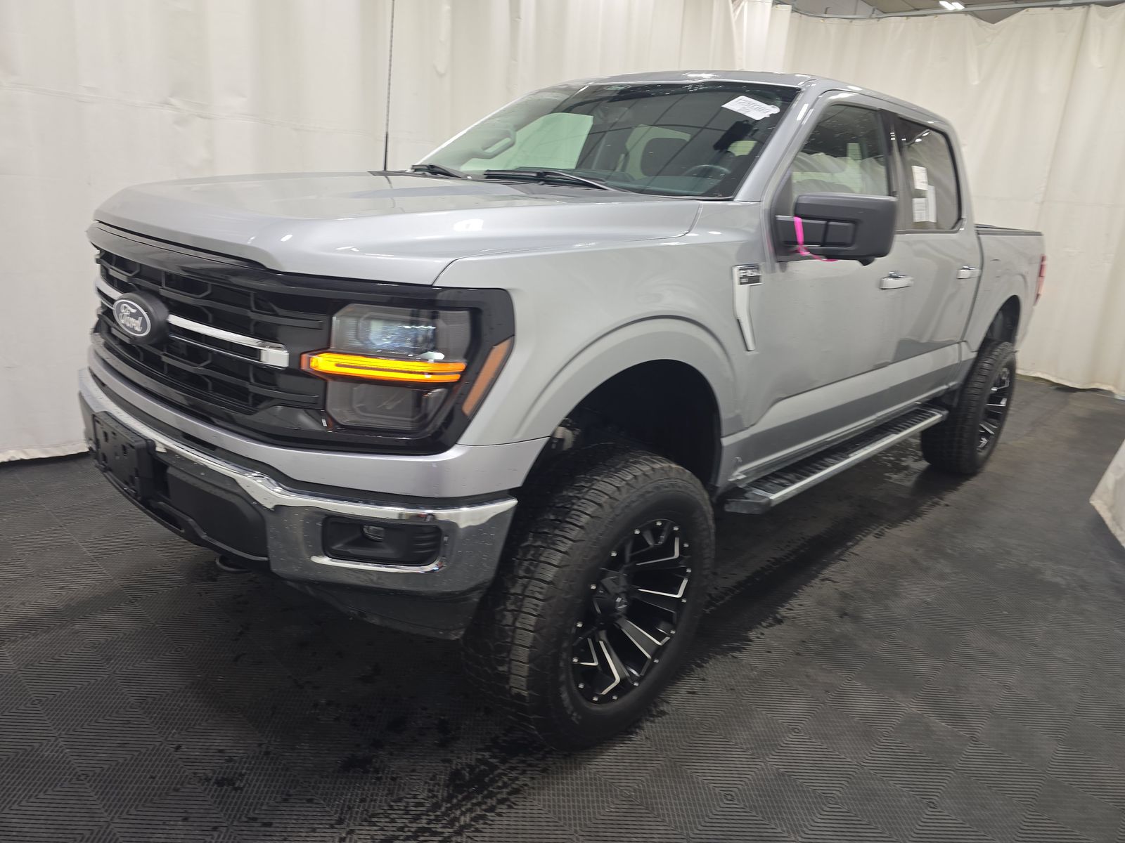 2024 Ford F-150 XLT AWD