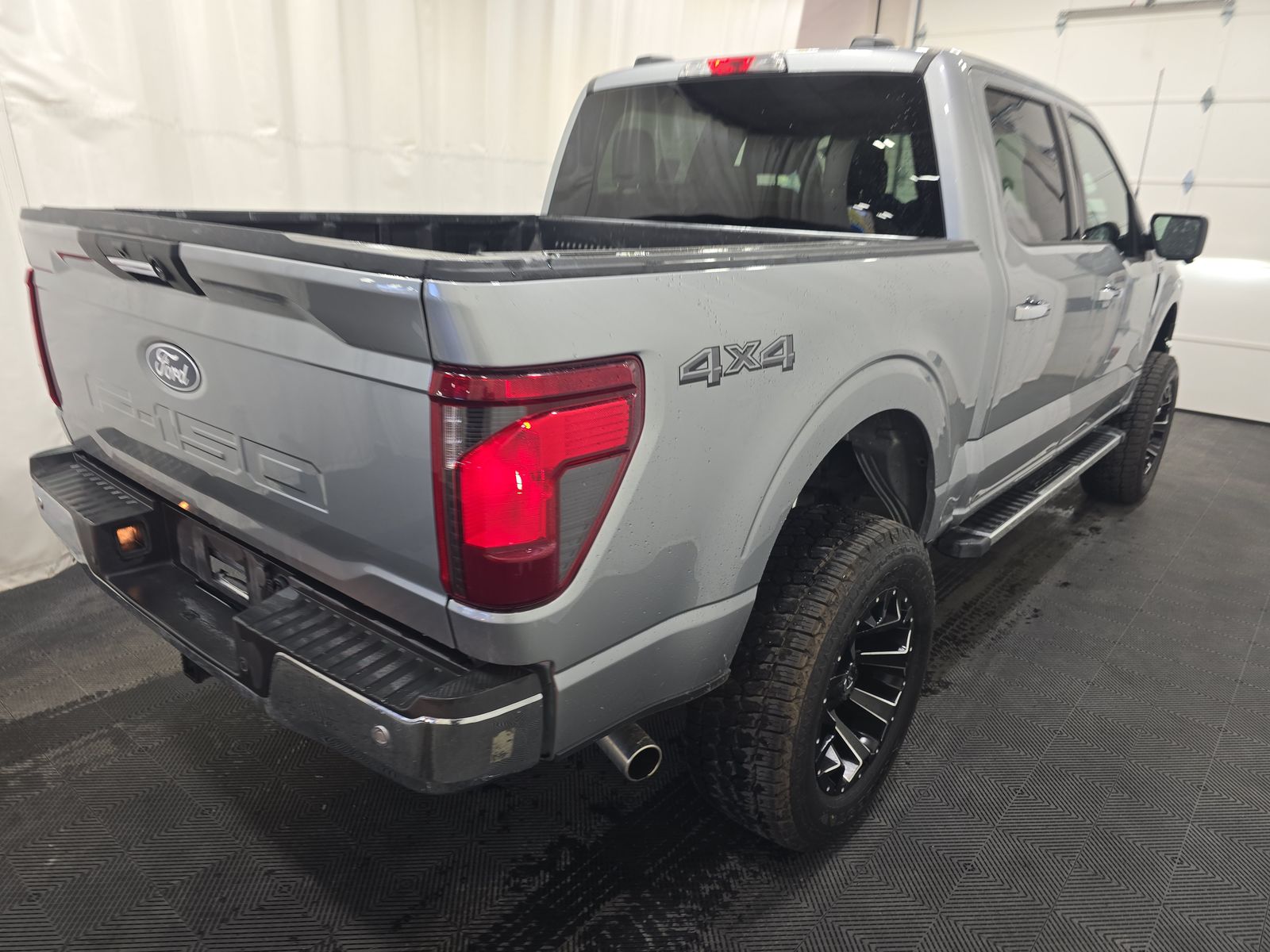 2024 Ford F-150 XLT AWD