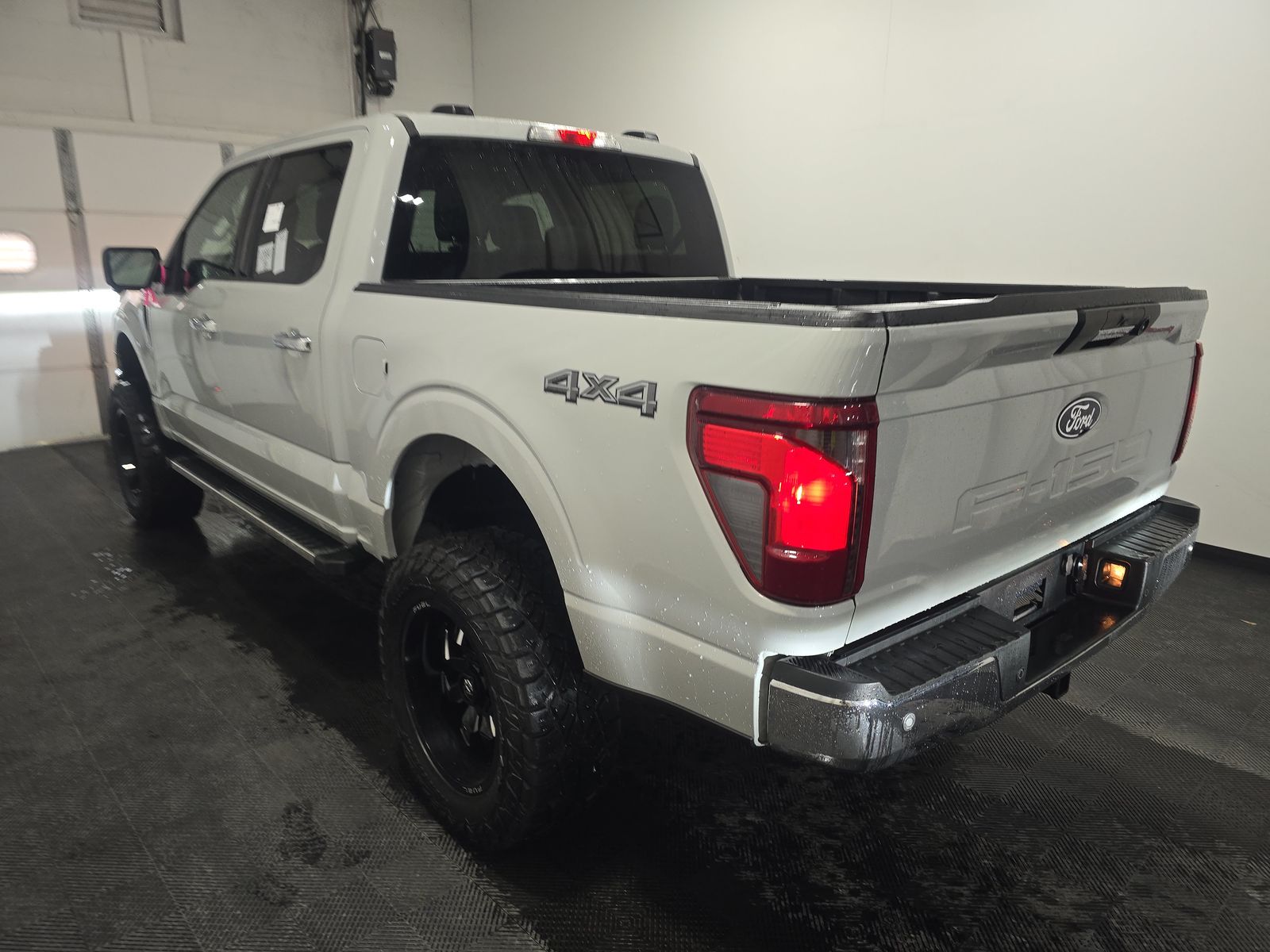 2024 Ford F-150 XLT AWD