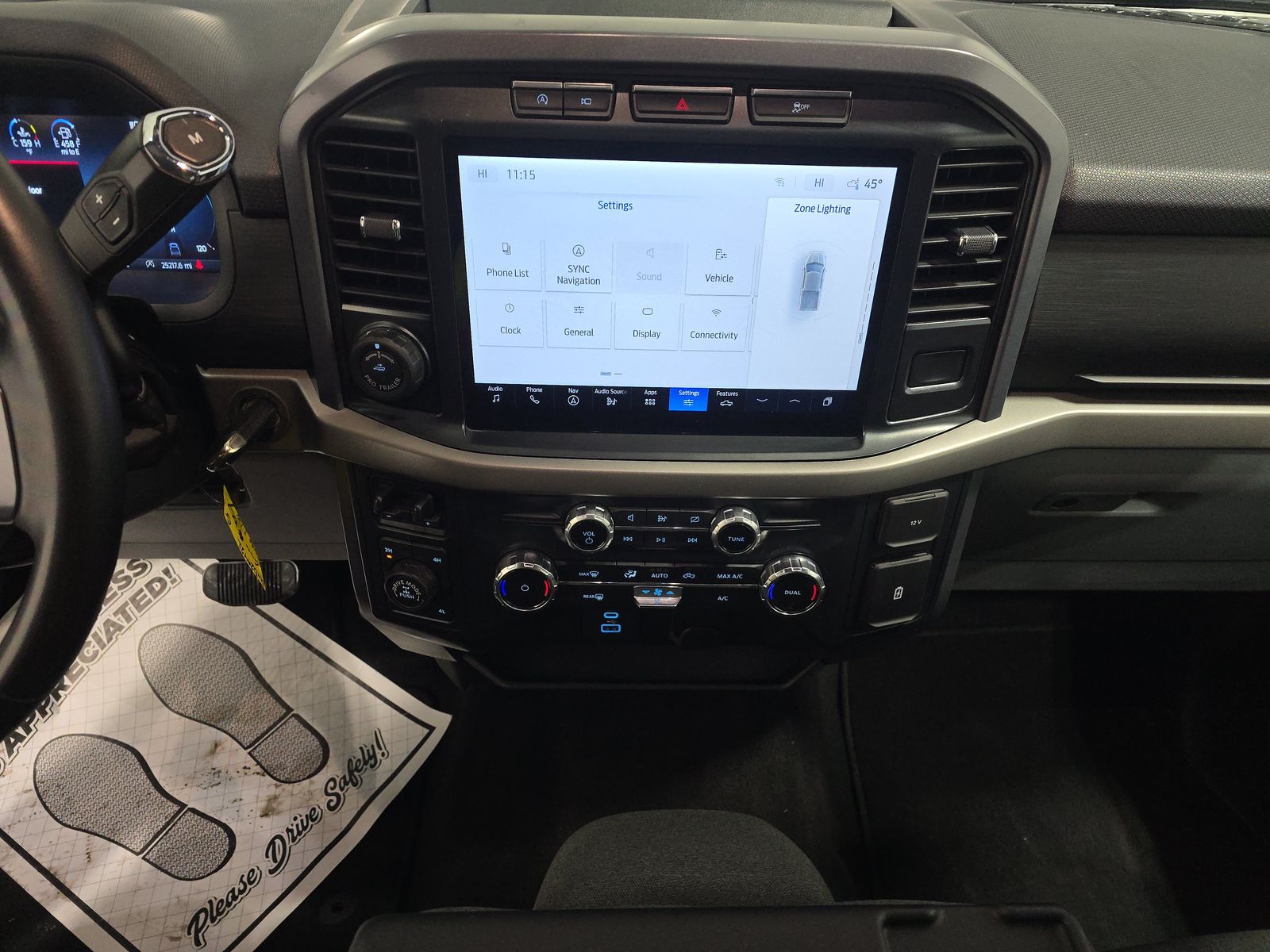 2024 Ford F-150 XLT AWD