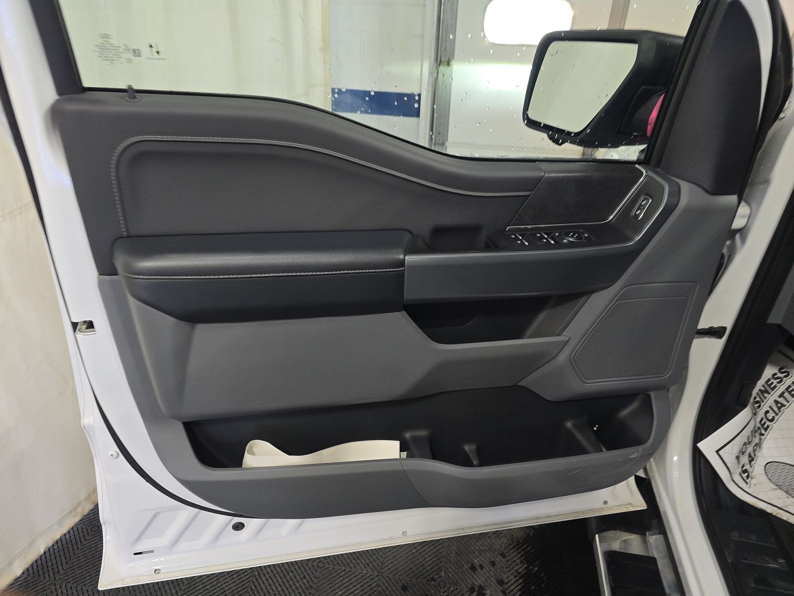 2024 Ford F-150 XLT AWD