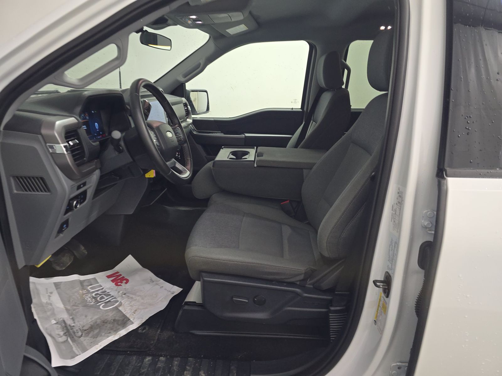 2025 Ford F-150 XLT AWD