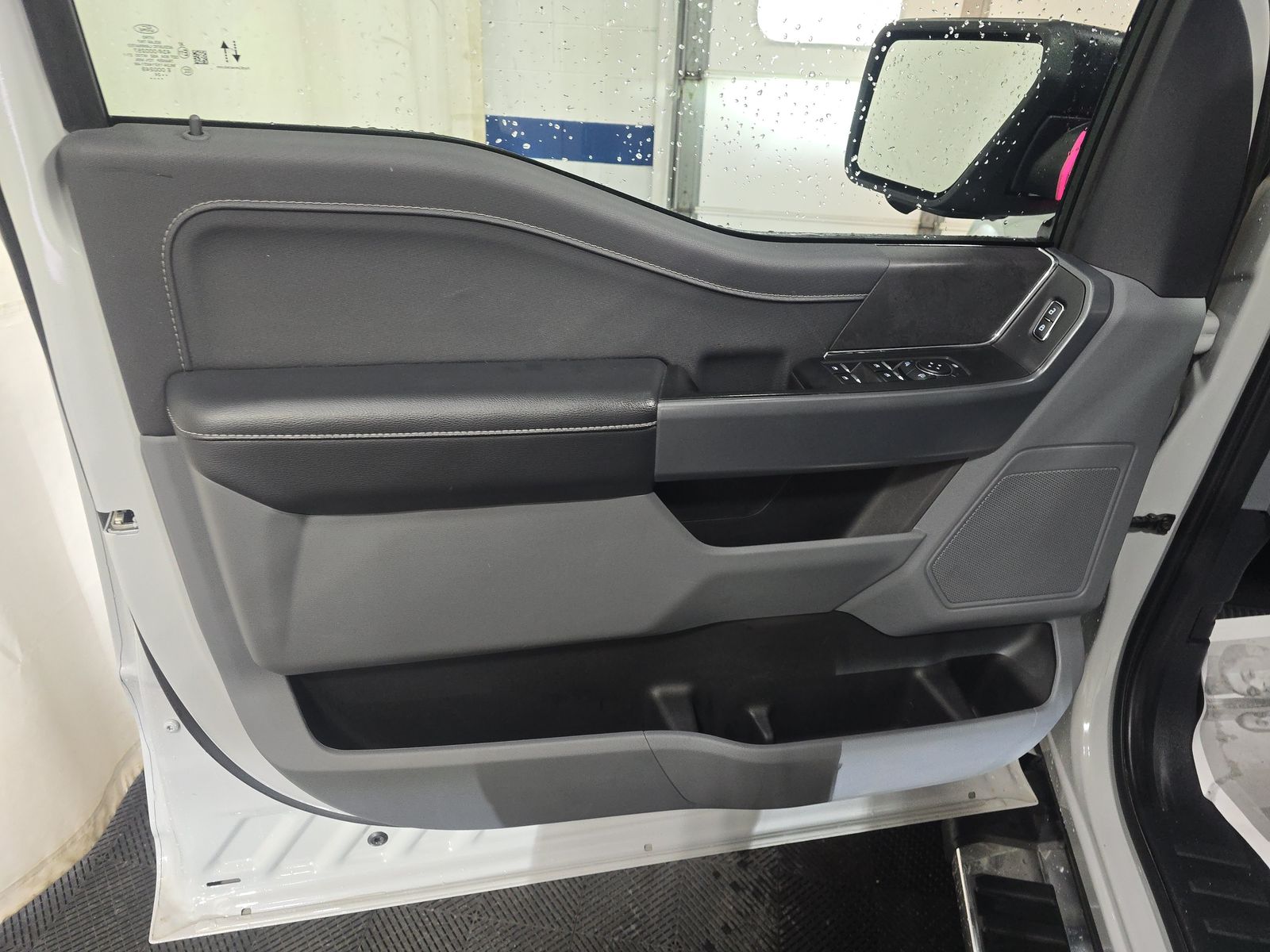 2024 Ford F-150 XLT AWD