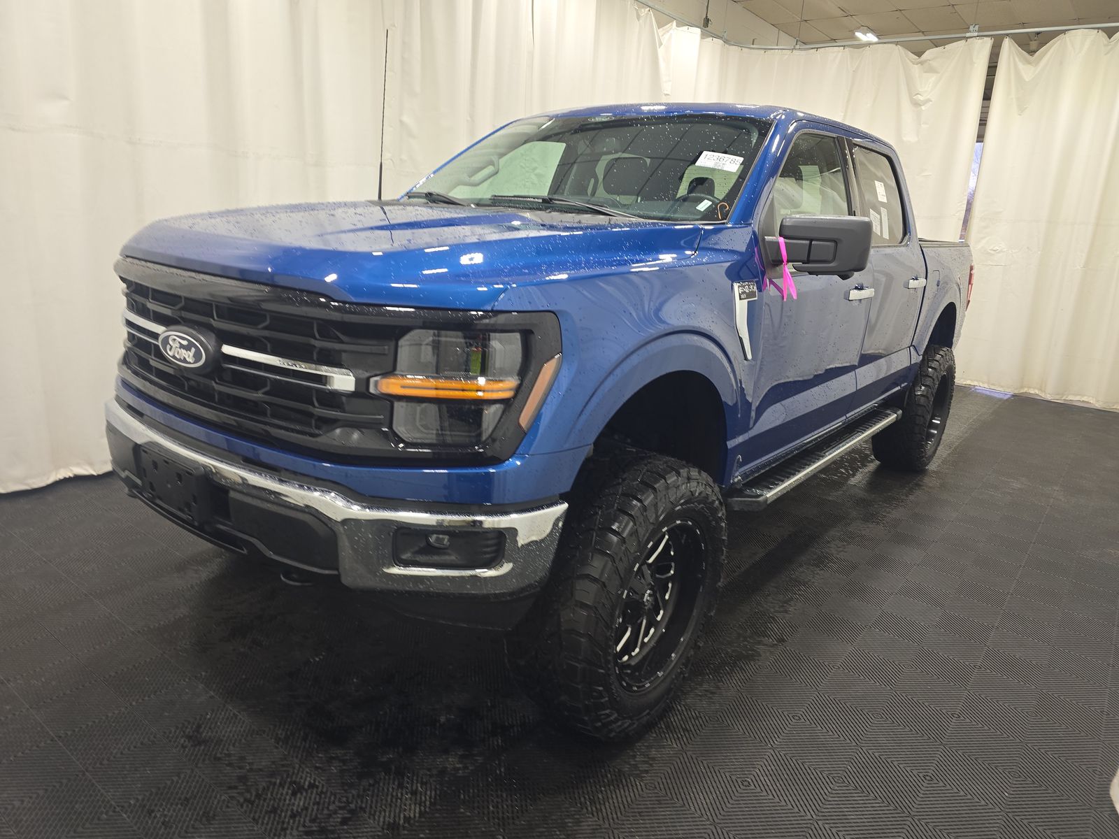 2024 Ford F-150 XLT AWD