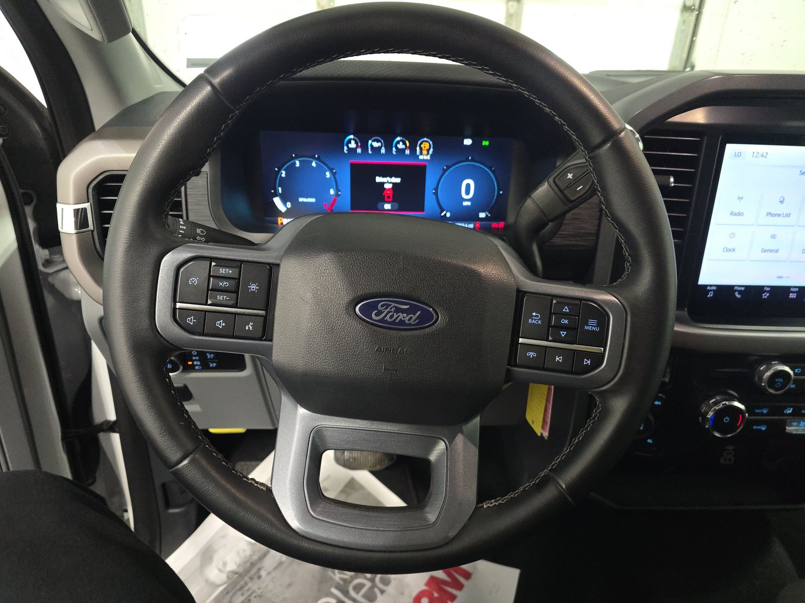 2025 Ford F-150 XLT AWD