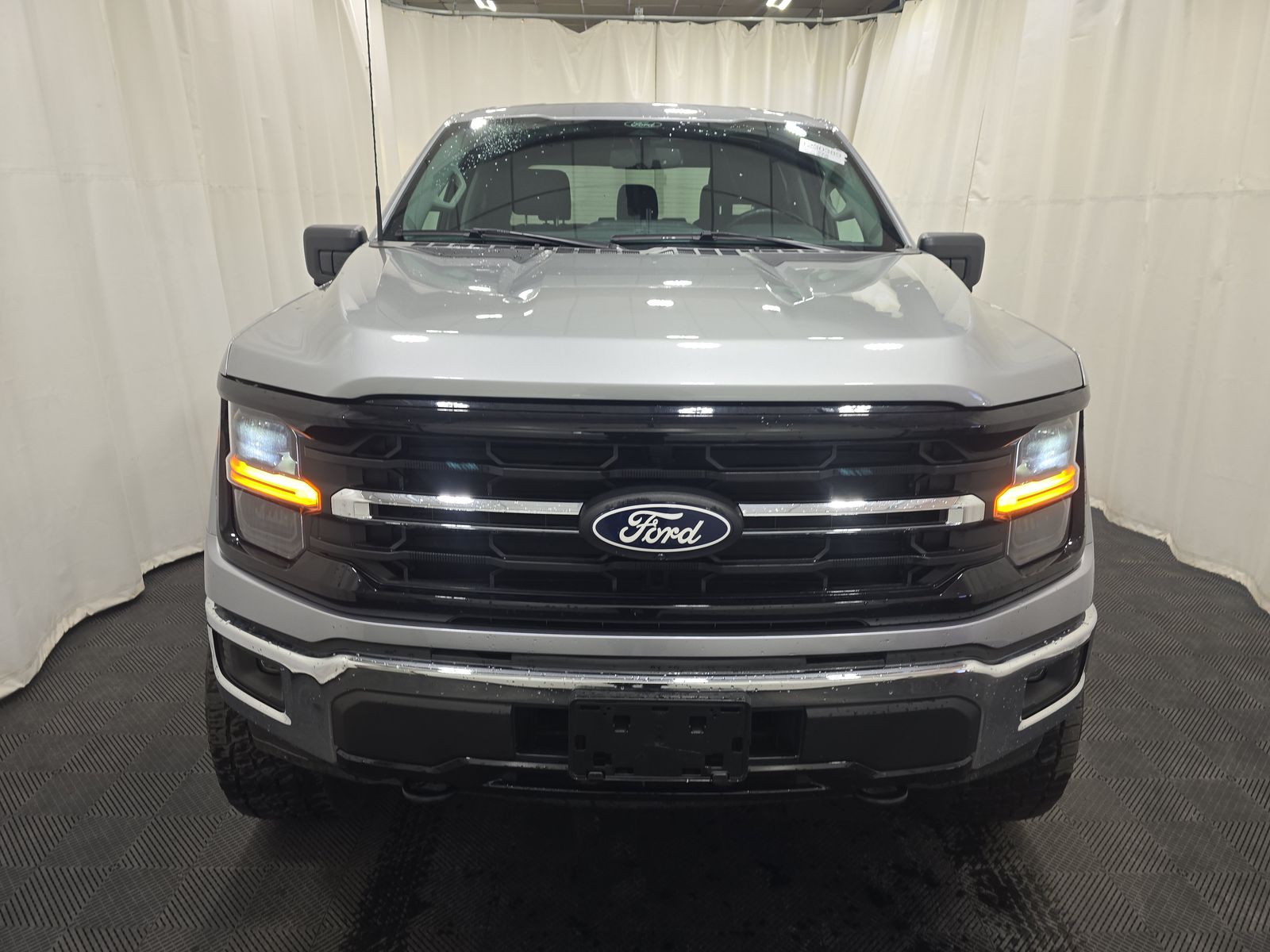 2024 Ford F-150 XLT AWD