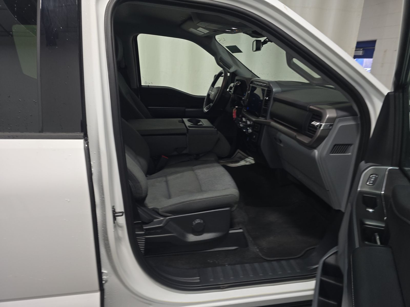 2024 Ford F-150 XLT AWD