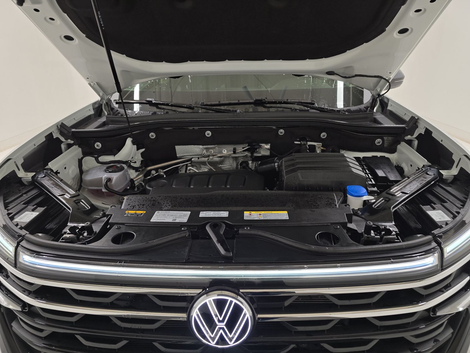 2025 Volkswagen Atlas 2.0T Peak Edition AWD