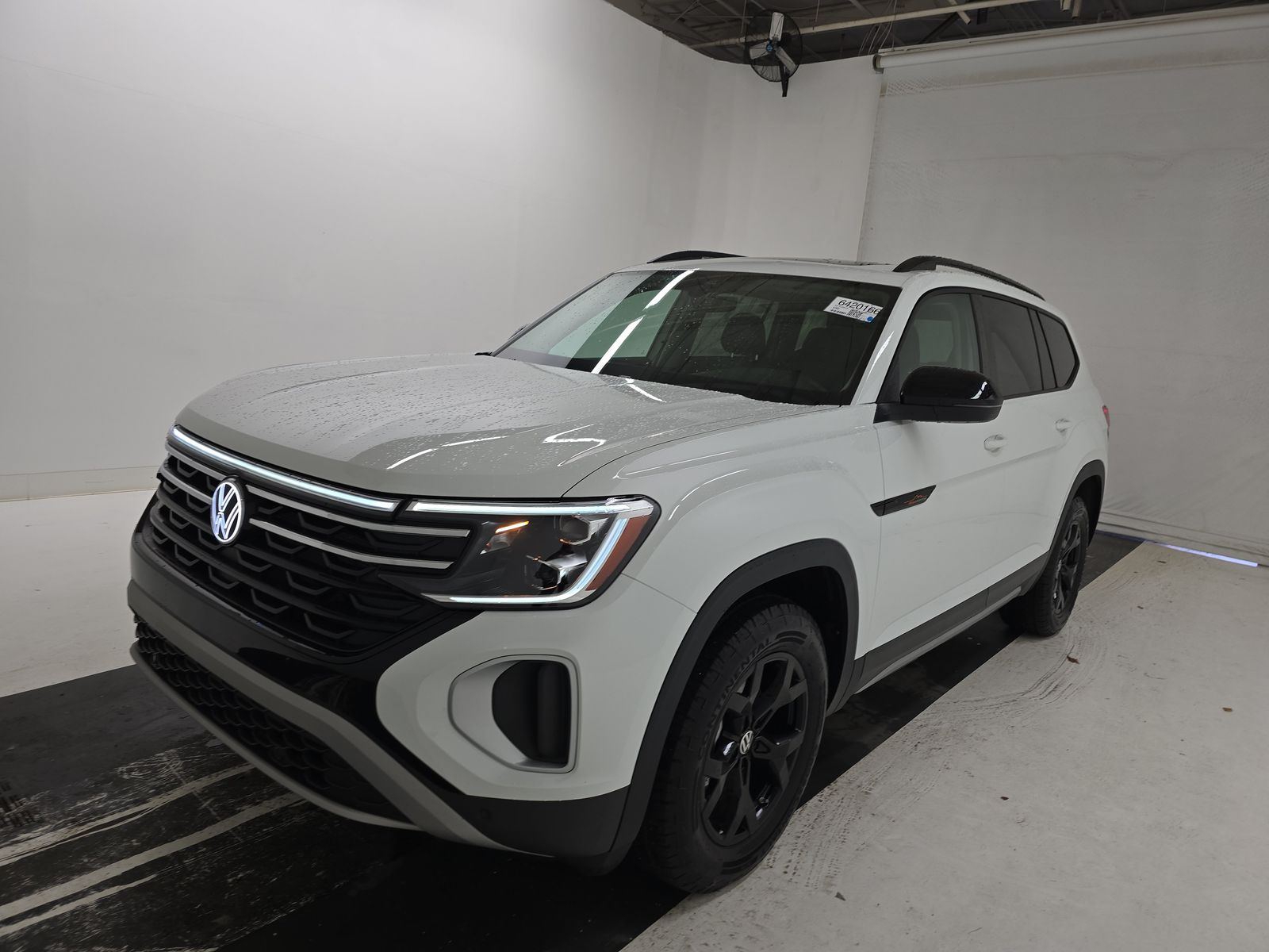 2025 Volkswagen Atlas 2.0T Peak Edition AWD