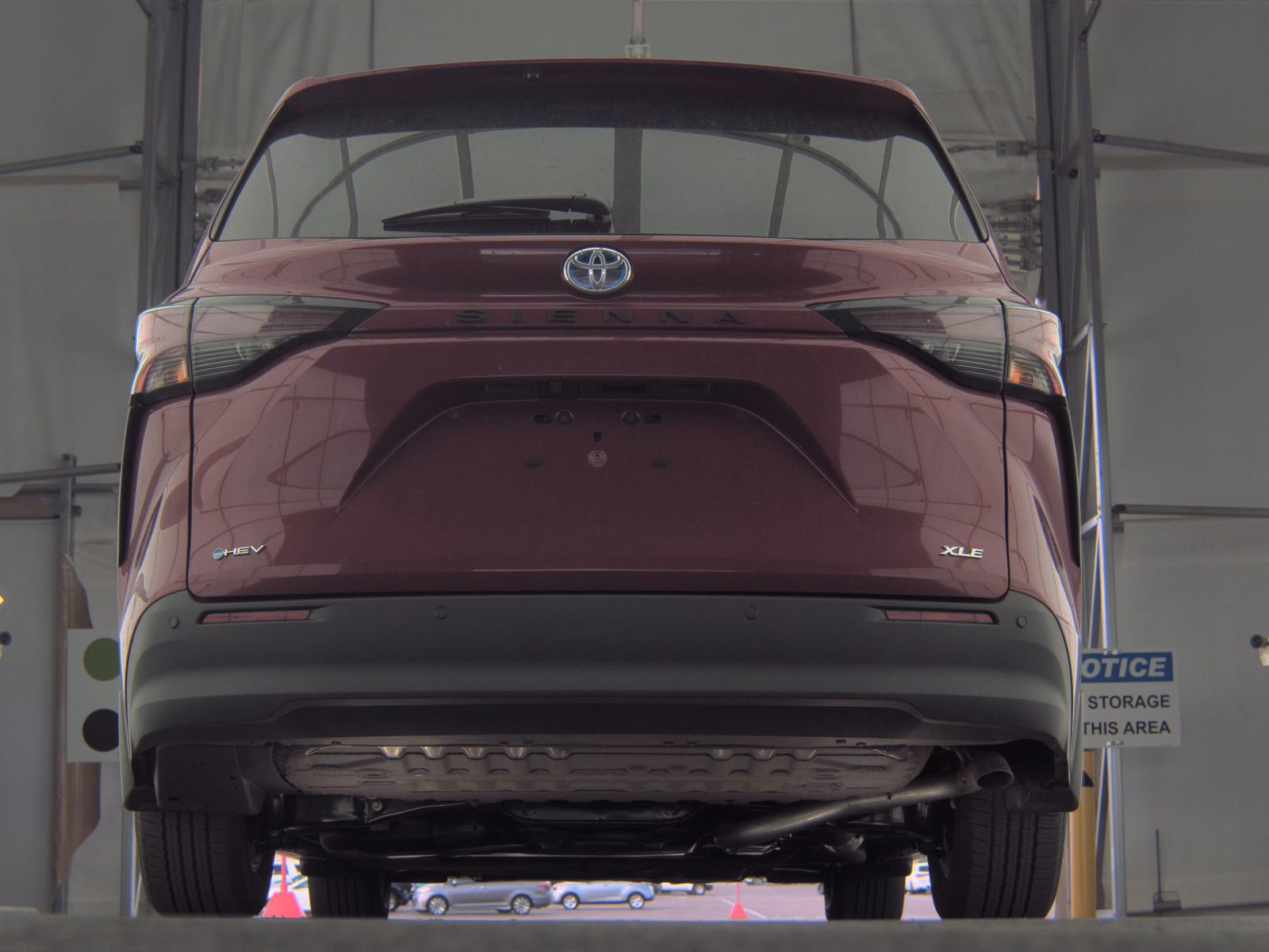 2025 Toyota Sienna XLE FWD