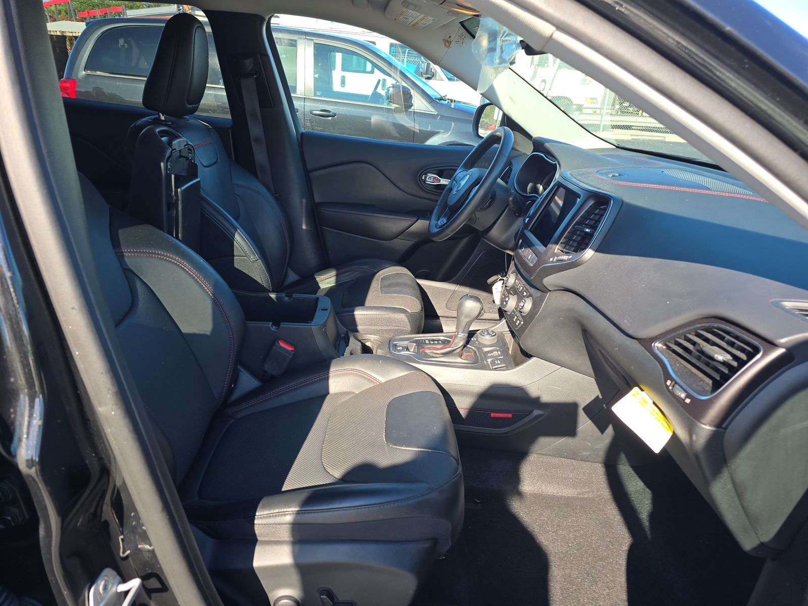 2022 Jeep Cherokee Trailhawk AWD