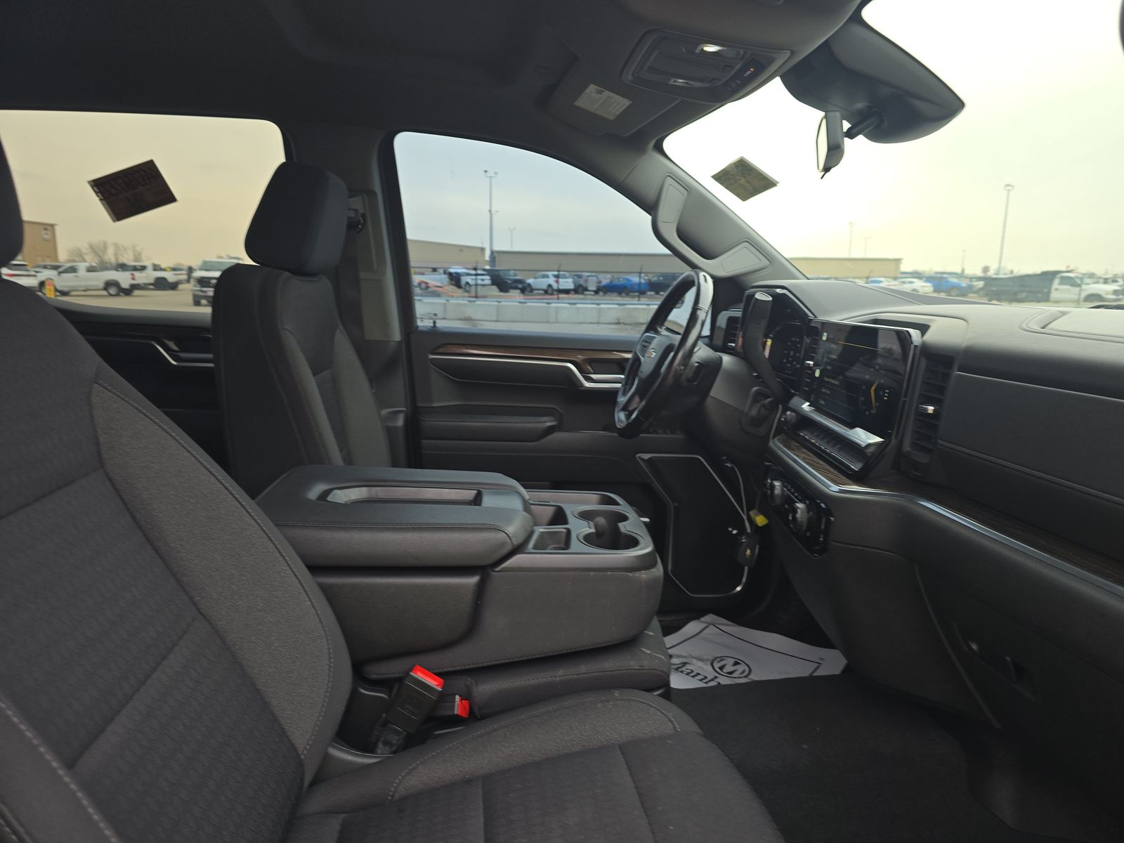 2022 Chevrolet Silverado 1500 LT AWD