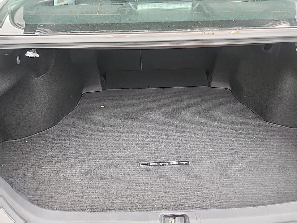 2022 Toyota Camry LE FWD