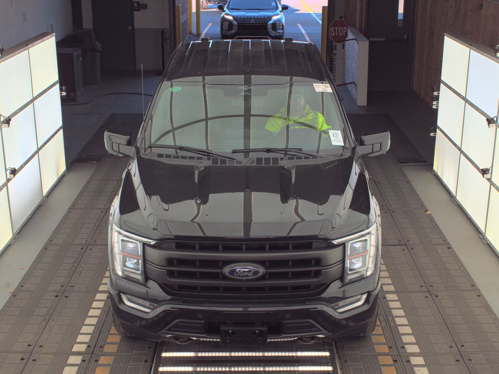 2023 Ford F-150 Hybrid Lariat AWD