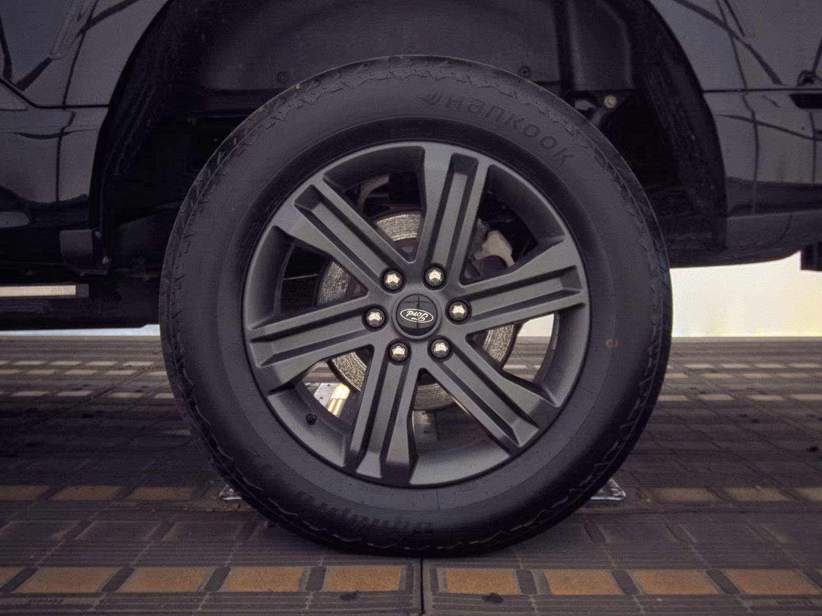 2023 Ford F-150 Hybrid Lariat AWD