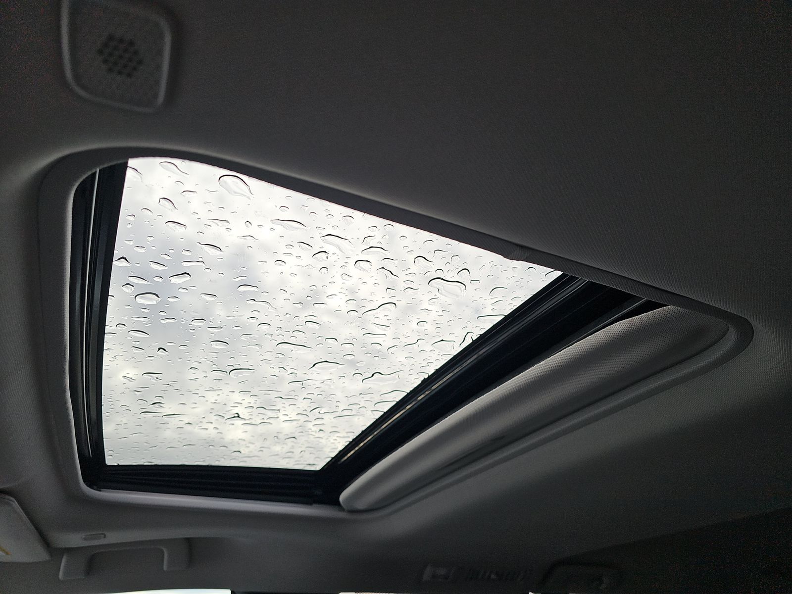 2025 Toyota Sienna XLE FWD