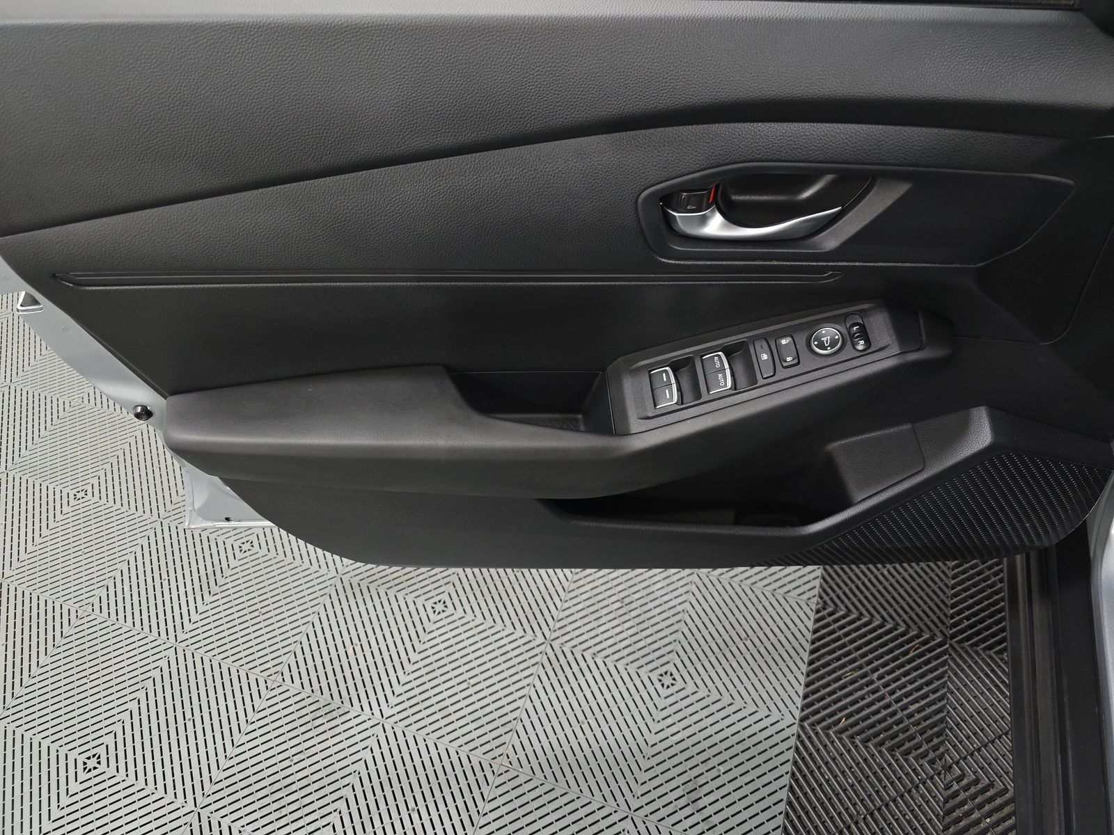 2024 Honda Accord LX FWD