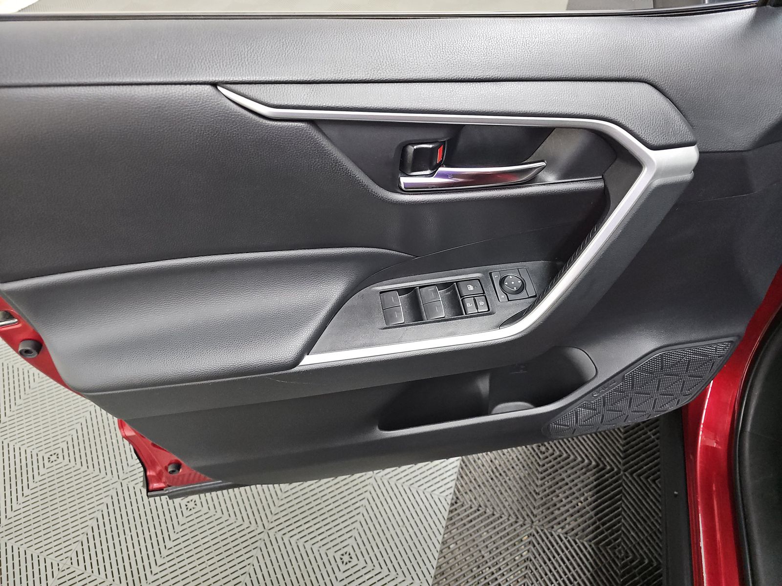 2023 Toyota RAV4 Hybrid XLE AWD