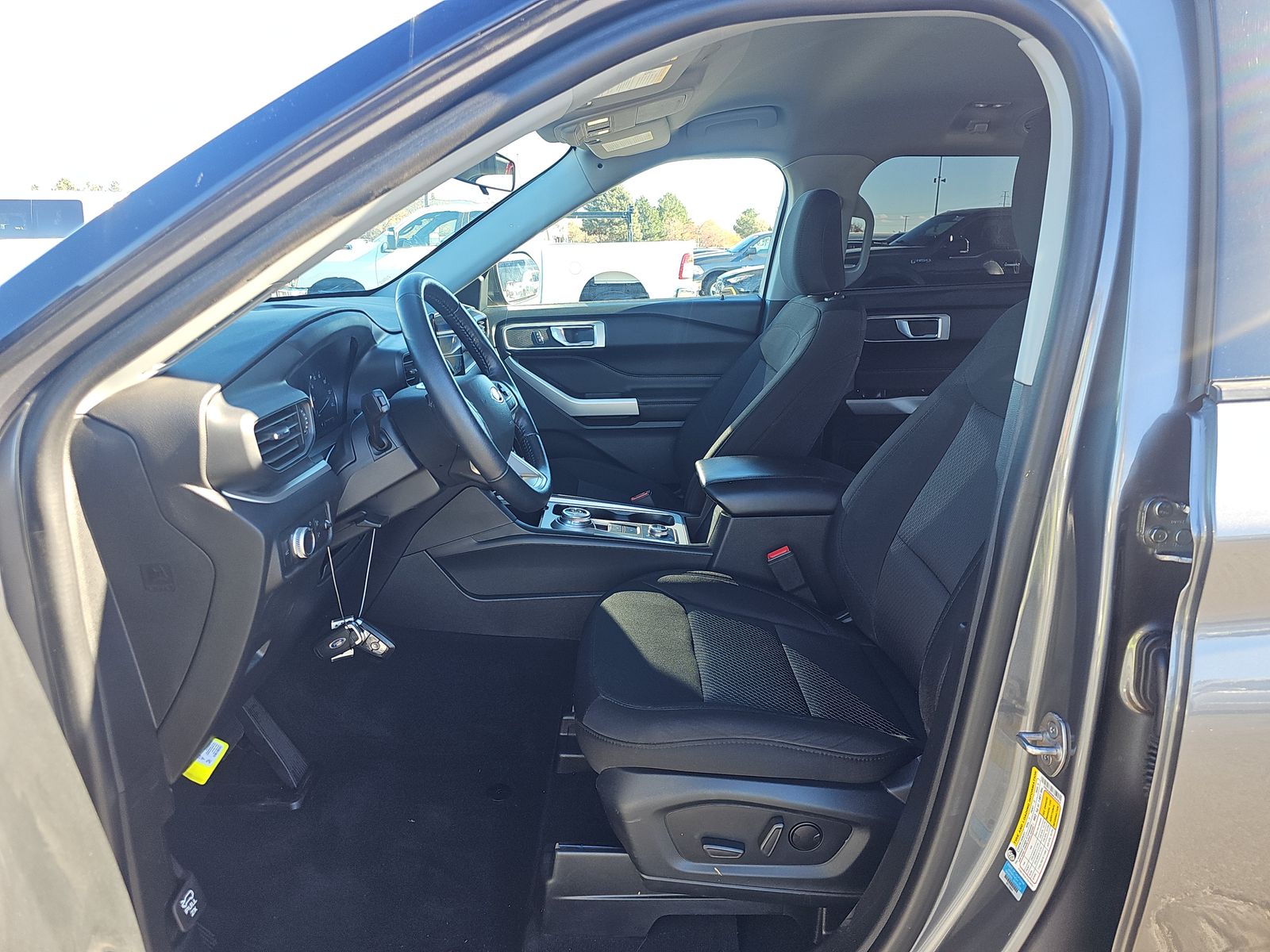 2022 Ford Explorer XLT AWD