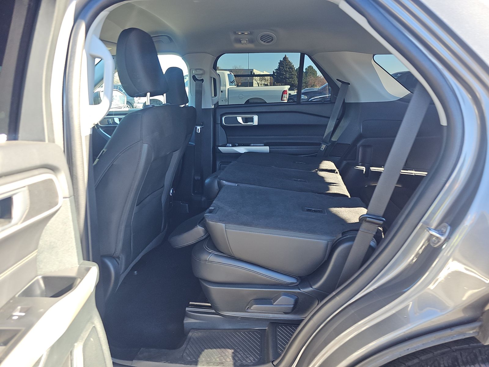 2022 Ford Explorer XLT AWD