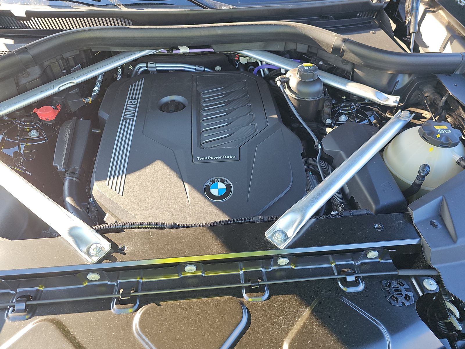 2023 BMW X5 xDrive40i AWD