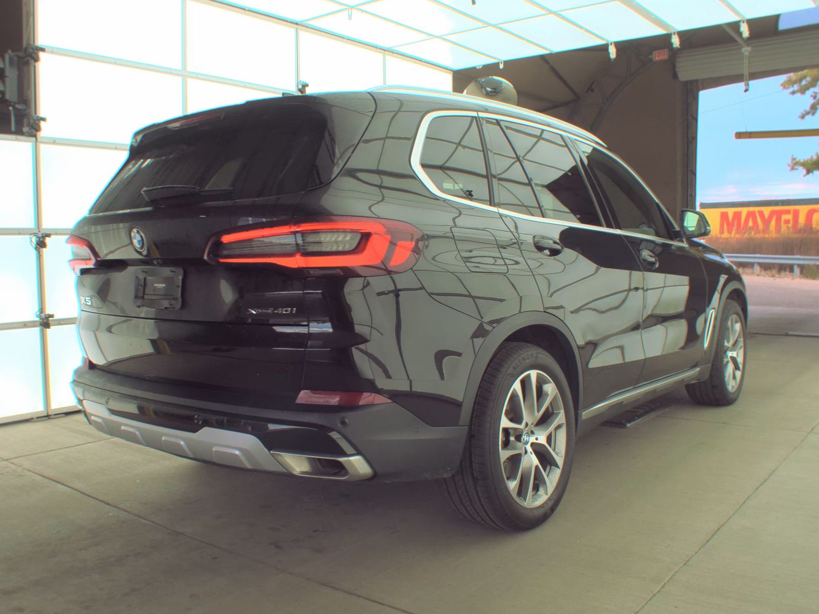 2023 BMW X5 xDrive40i AWD