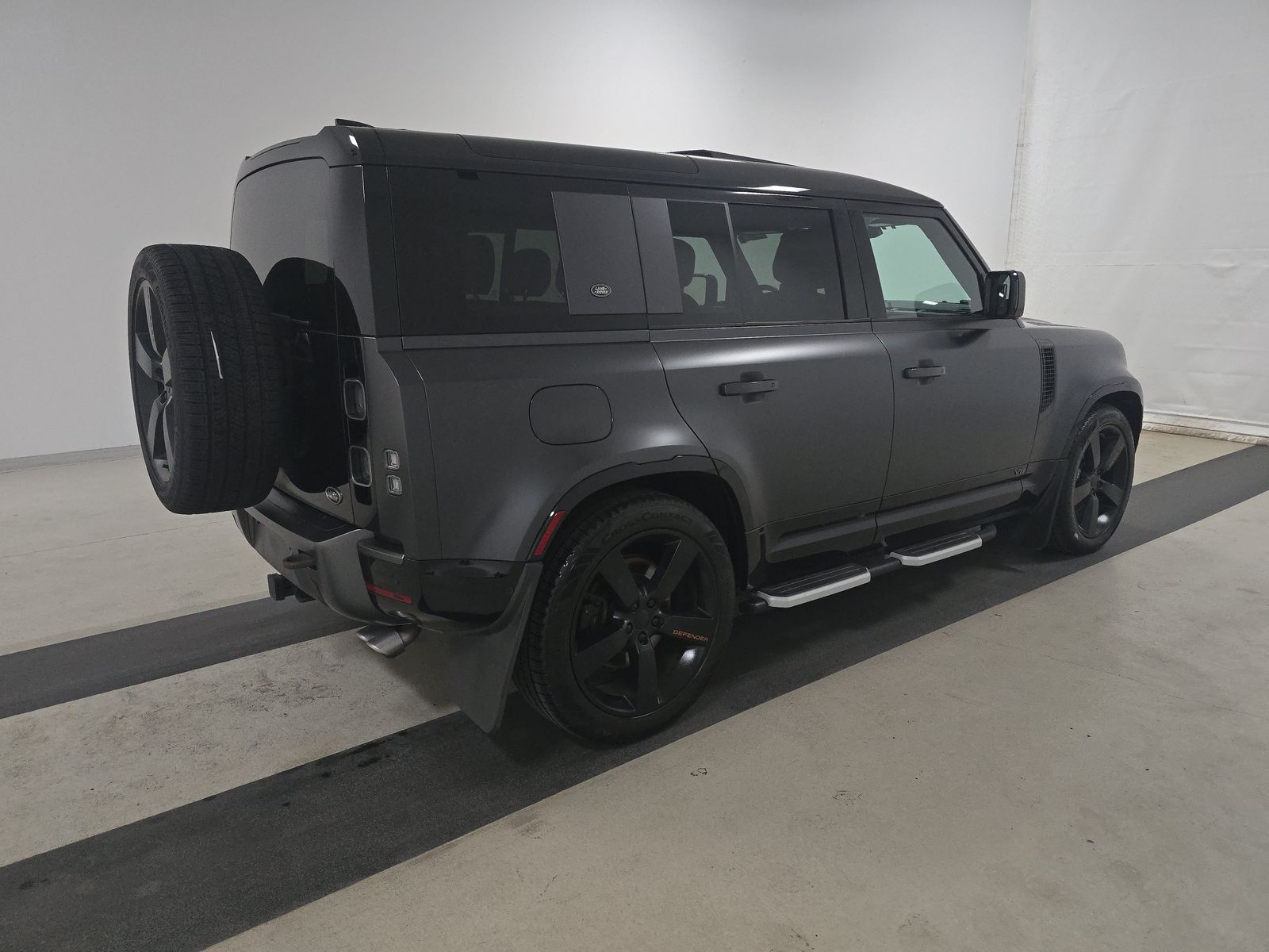2023 Land Rover Defender 110 V8 Carpathian Edition AWD