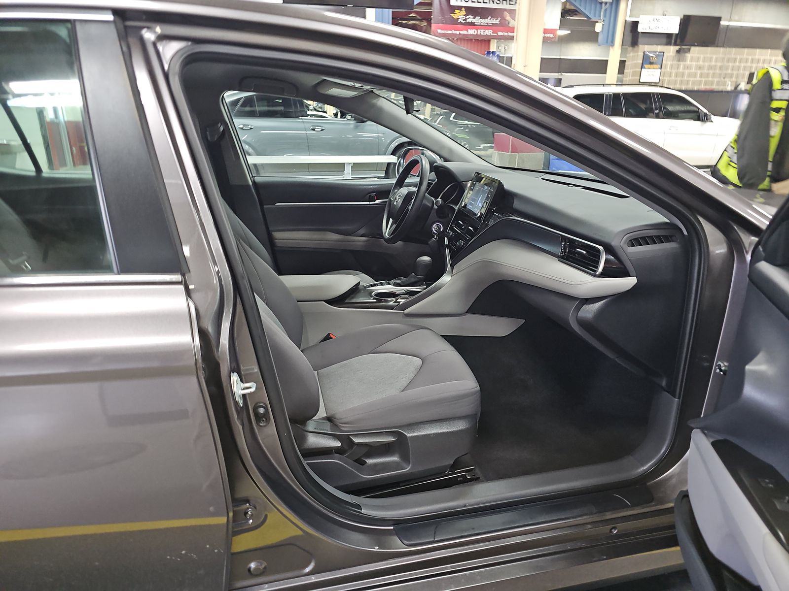 2022 Toyota Camry LE AWD