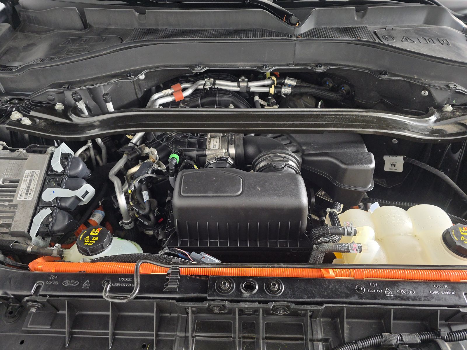 2022 Ford Explorer Hybrid Limited AWD